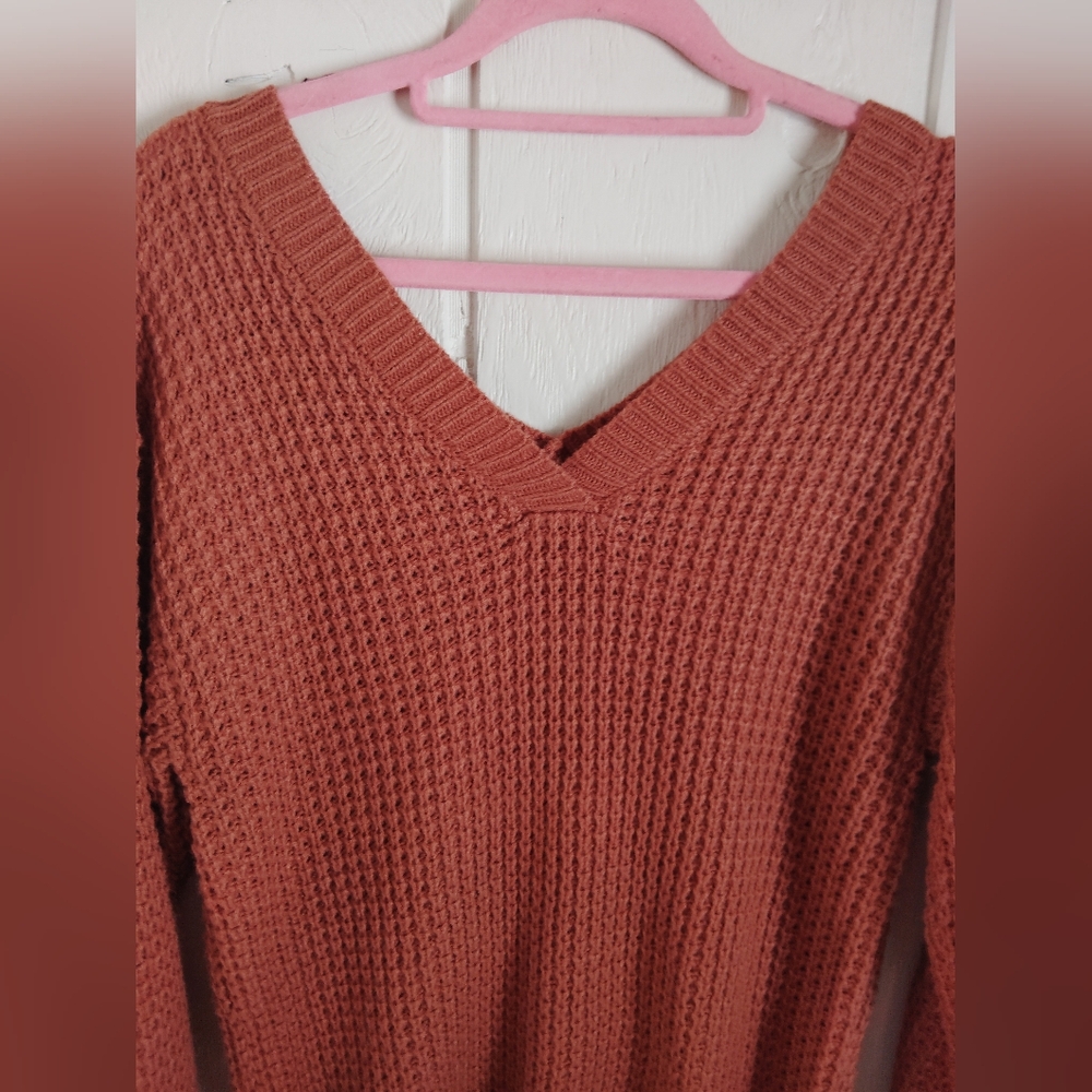 EUC!! Moon & Madison, Warm Rust  Knit Sweater. Size S - Picture 3 of 6